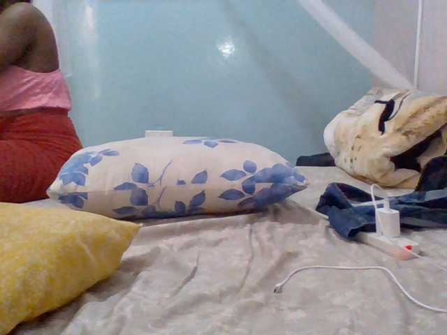 cutelizah live cam on BongaCams