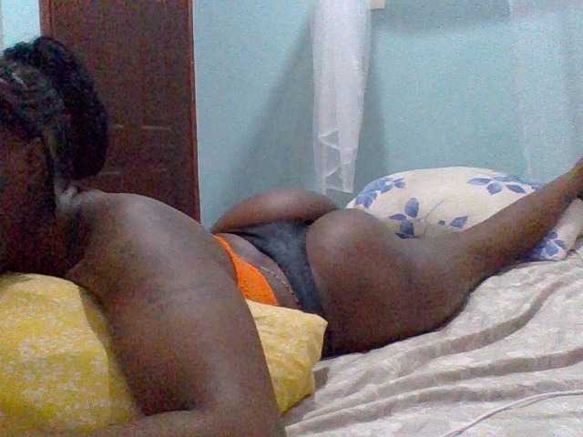 cutelizah live cam on BongaCams