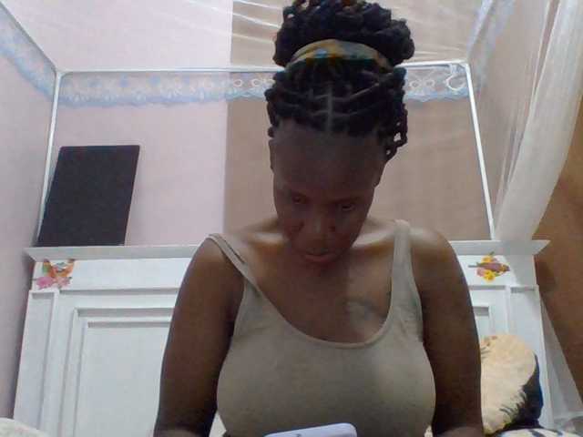 cutelizah live cam on BongaCams