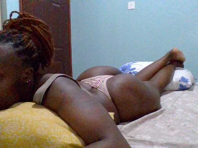 cutelizah live cam on BongaCams