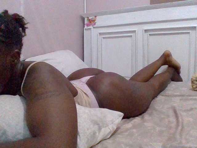 cutelizah live cam on BongaCams