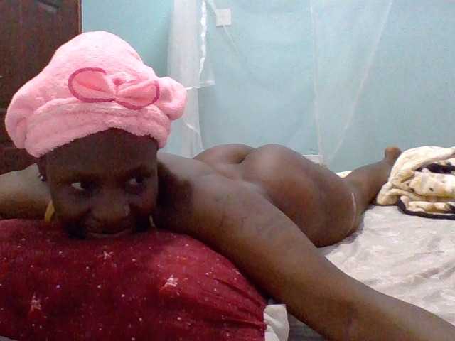 cutelizah live cam on BongaCams