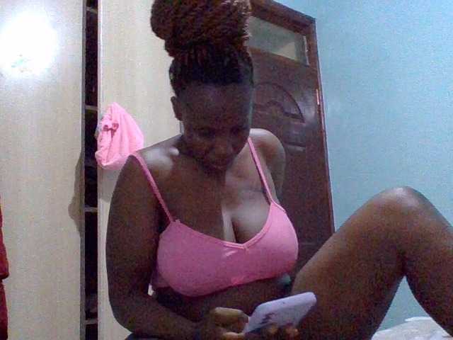 cutelizah live cam on BongaCams