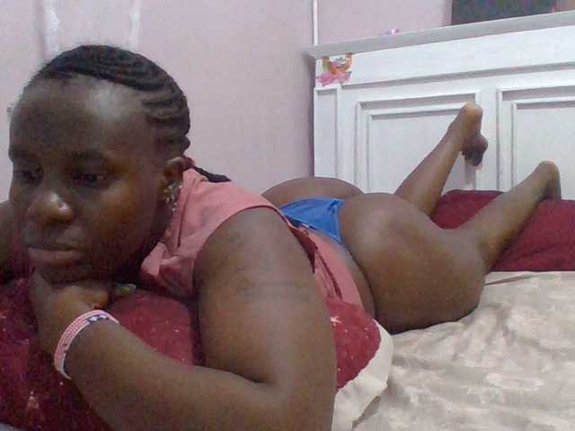cutelizah live cam on UnifiedCams
