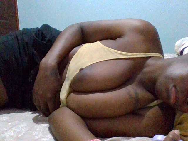 cutelizah live cam on BongaCams