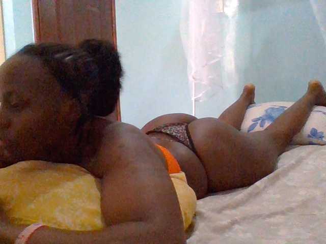 cutelizah live cam on BongaCams