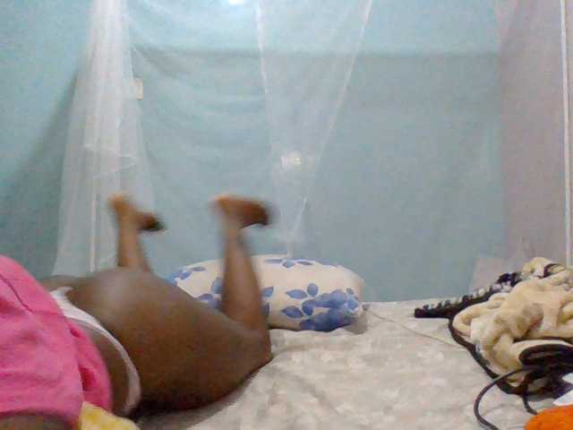 cutelizah live cam on BongaCams