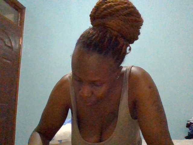 cutelizah live cam on BongaCams