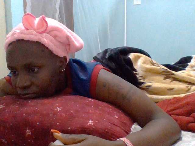 cutelizah live cam on BongaCams