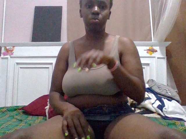 cutelizah live cam on BongaCams