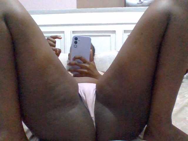 cutelizah live cam on BongaCams