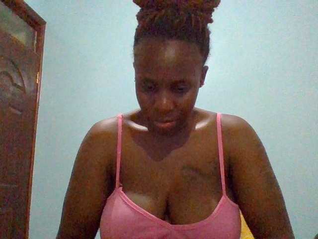 cutelizah live cam on BongaCams
