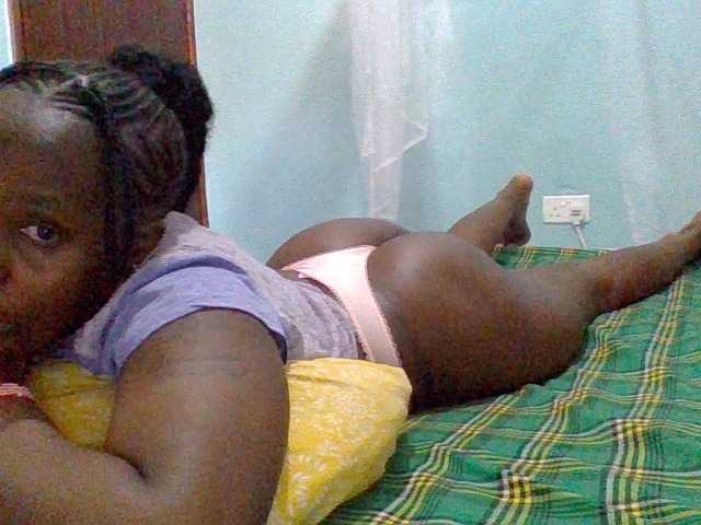 cutelizah live cam on BongaCams