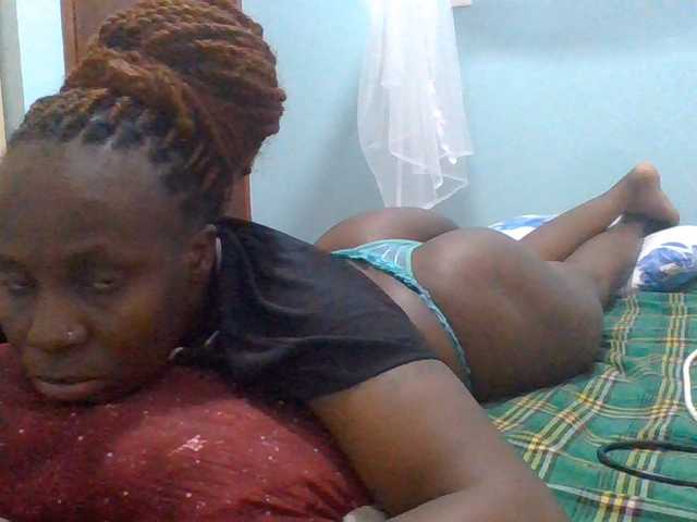 cutelizah live cam on BongaCams