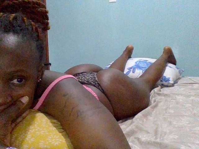 cutelizah live cam on BongaCams