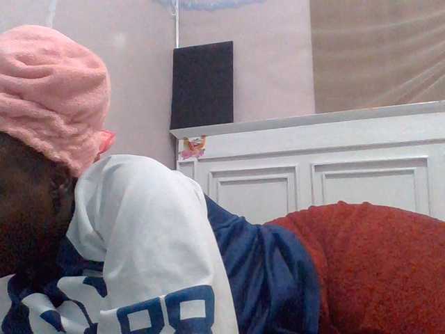 cutelizah live cam on BongaCams