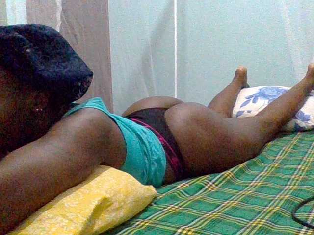 cutelizah live cam on BongaCams