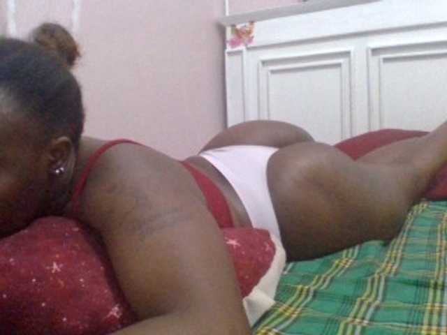 cutelizah live cam on BongaCams