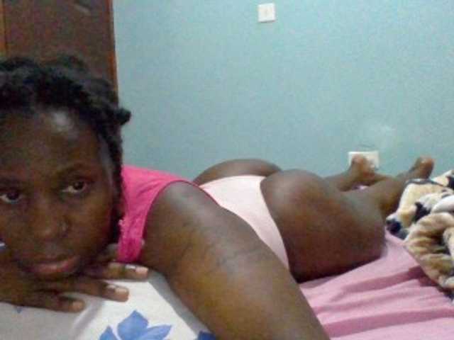 cutelizah live cam on BongaCams