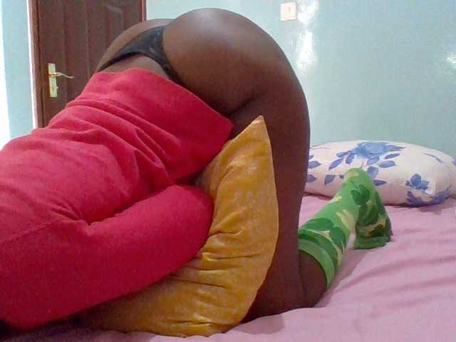 cutelizah live cam on BongaCams