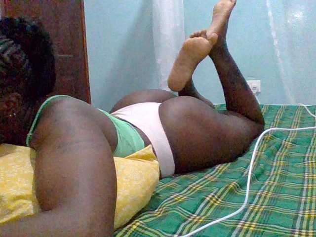 cutelizah live cam on BongaCams