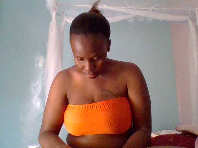 cutelizah live cam on BongaCams