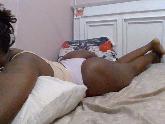 cutelizah live cam on BongaCams