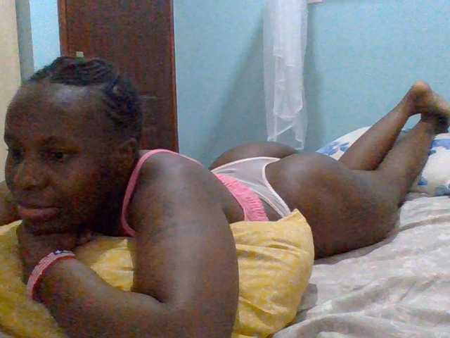 cutelizah live cam on BongaCams