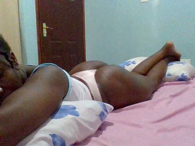 cutelizah live cam on BongaCams