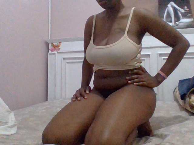 cutelizah live cam on BongaCams