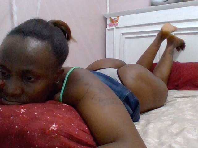 cutelizah live cam on BongaCams
