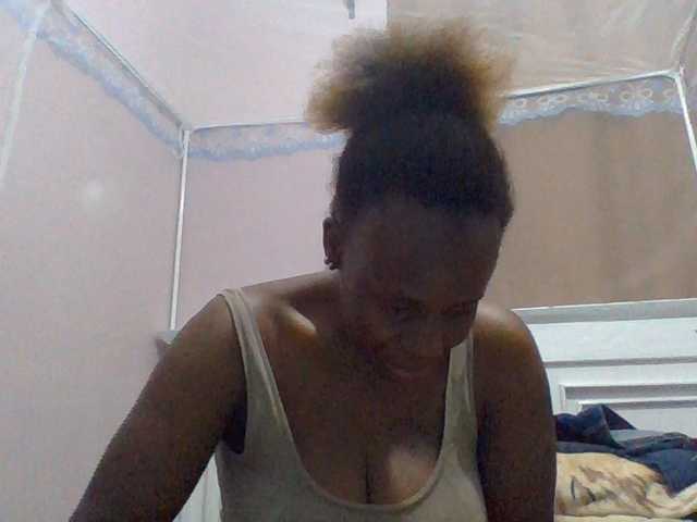 cutelizah live cam on BongaCams