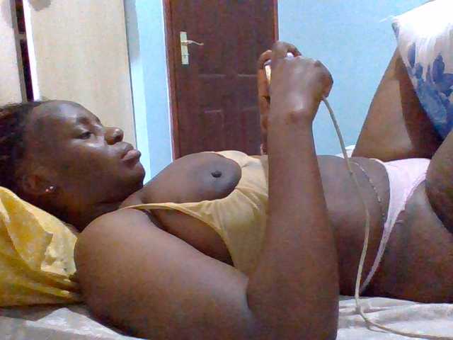cutelizah live cam on BongaCams