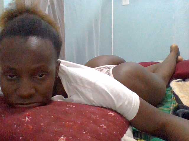 cutelizah live cam on BongaCams