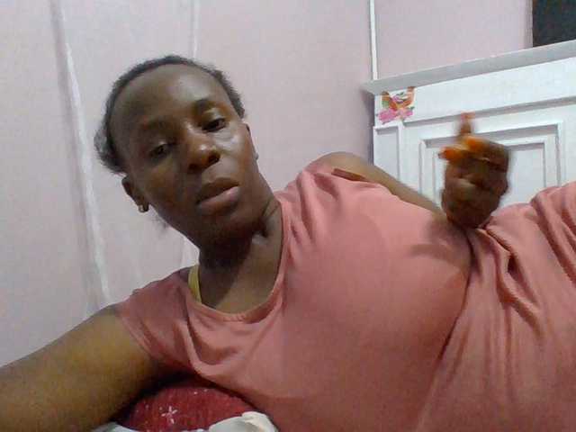 cutelizah live cam on BongaCams