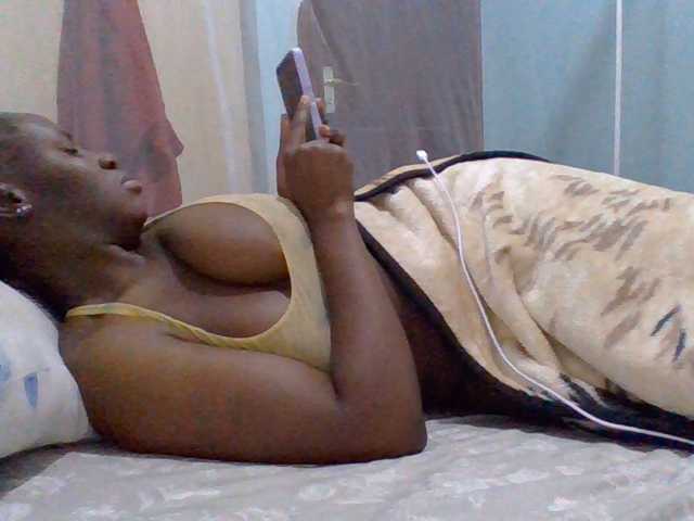 cutelizah live cam on BongaCams