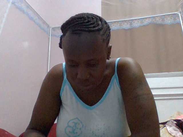 cutelizah live cam on BongaCams