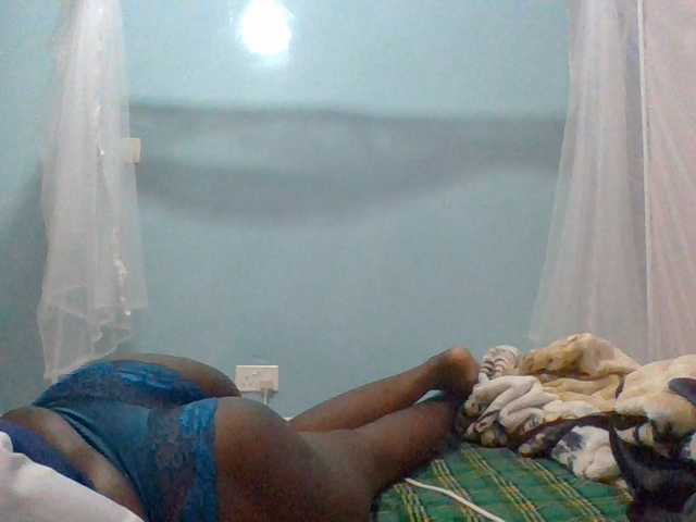 cutelizah live cam on BongaCams