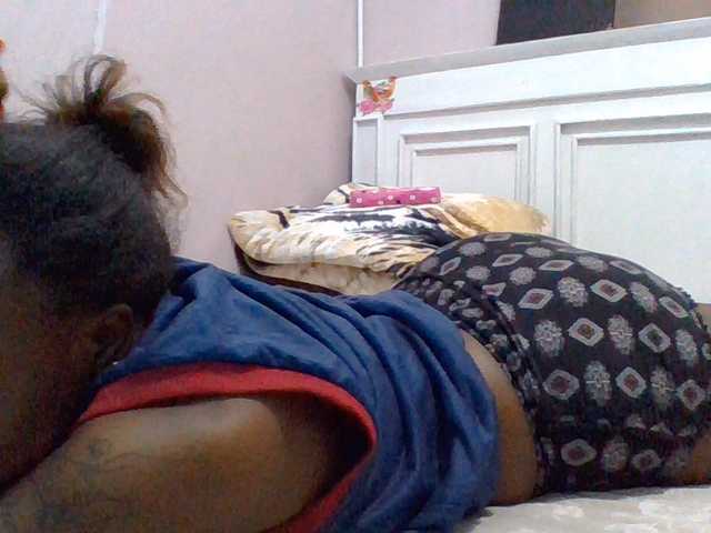cutelizah live cam on BongaCams