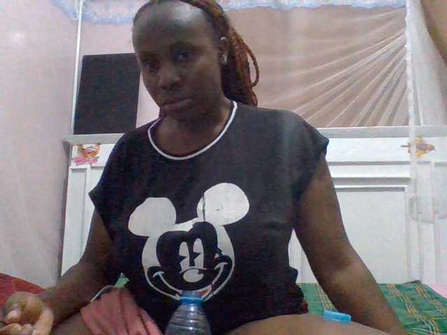 cutelizah live cam on BongaCams