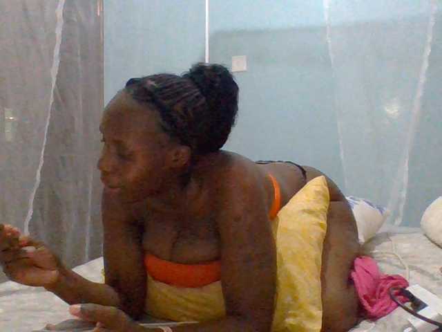 cutelizah, en directo ahora en BongaCams