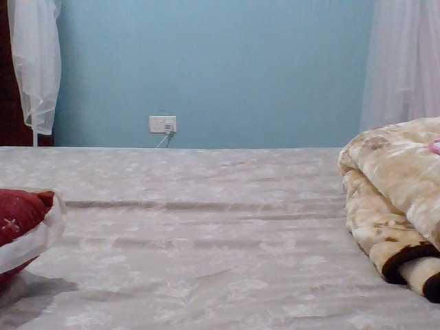cutelizah live cam on BongaCams