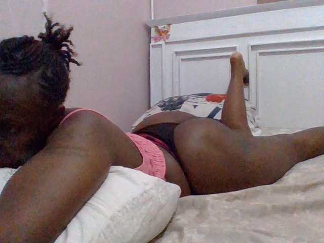 cutelizah live cam on BongaCams