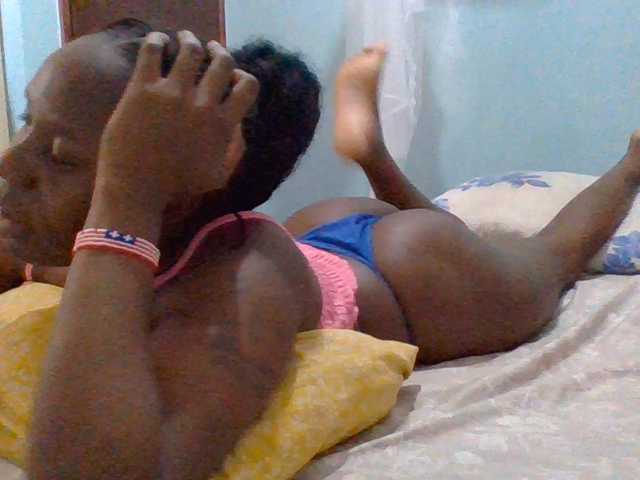 cutelizah live cam on BongaCams