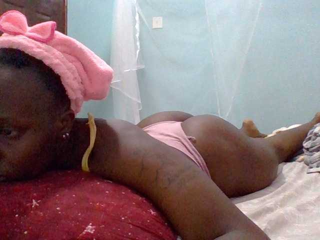 cutelizah live cam on BongaCams