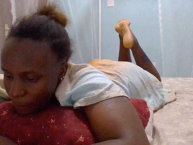 cutelizah live cam on BongaCams