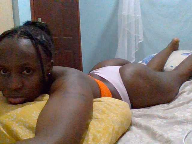 cutelizah live cam on BongaCams