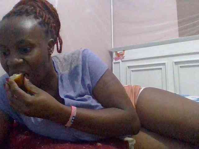 cutelizah Live Webcam on BongaCams