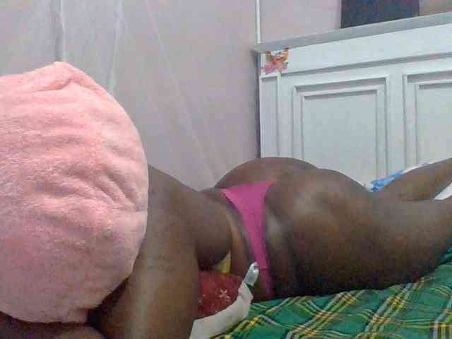 cutelizah Live Webcam on BongaCams