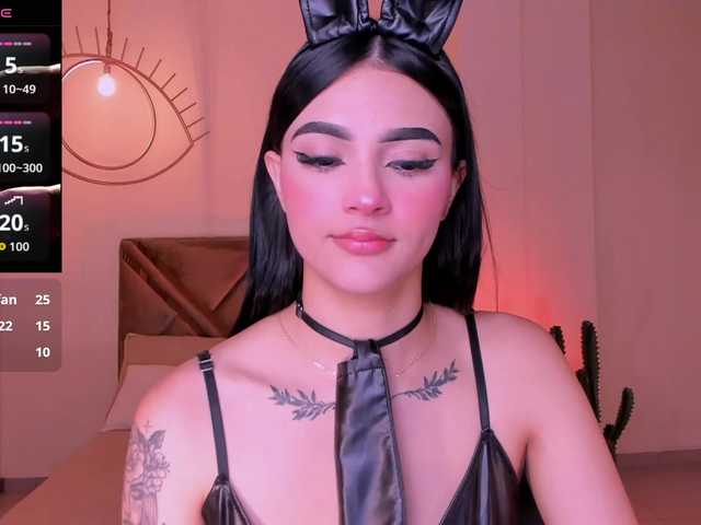 CarolineEvans